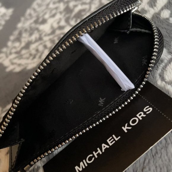 Michael Kors L Zip Mini Wallet - Picture 3 of 9